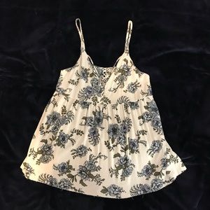 🔴3 for $15. American eagle tank top. Size small.